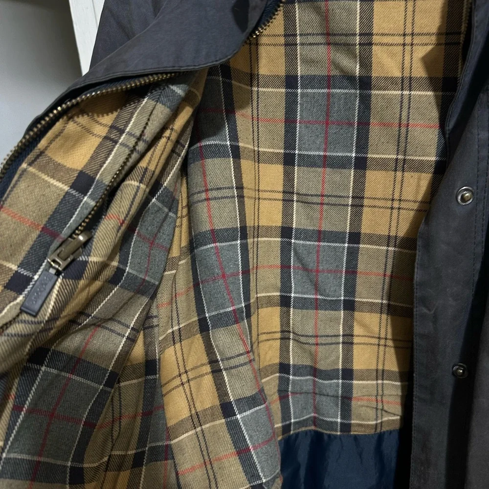 Women’s Barbour beadnell wax jacket size US6 - Picture 6 of 7